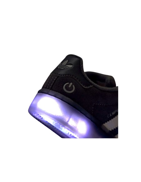 Campus grigia con luci a led